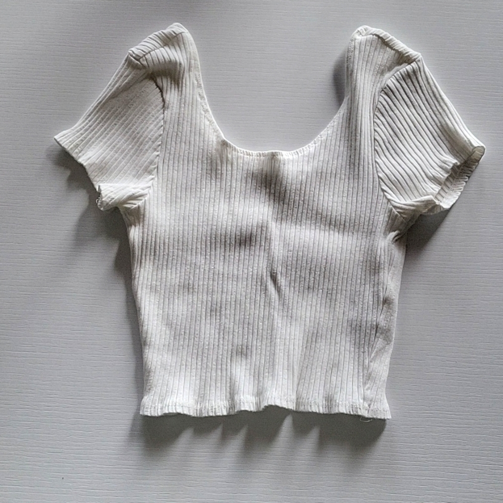 Crop Top Bundle - Picture 5 of 5